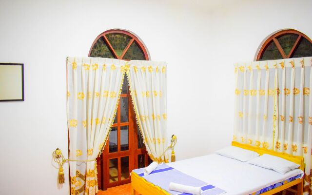 Unique View Hotel - Hostel