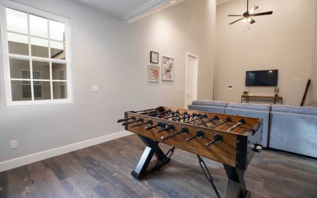 Eagle View #f8 4 Bedroom Townhouse