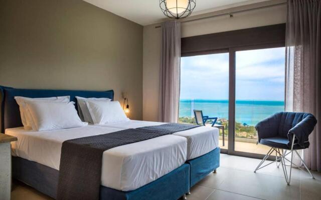New Villa Blue with private pool at Trapezaki