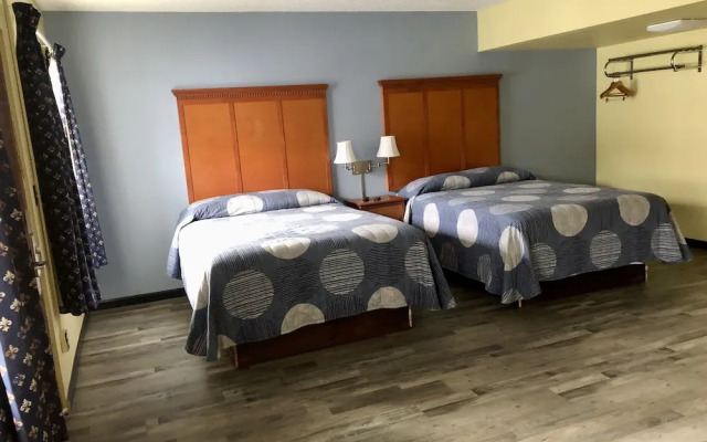 OYO Travelers Inn