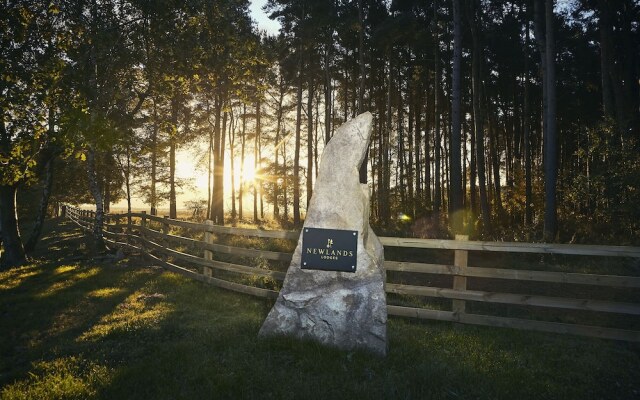 Newlands Lodges