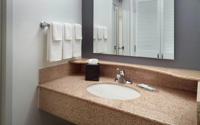 Courtyard by Marriott Tallahassee Downtown/Capitol