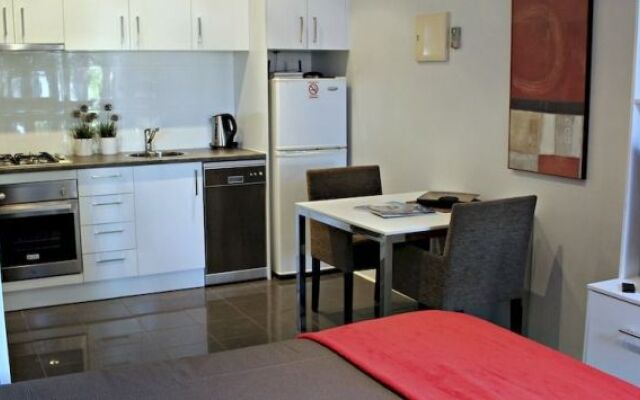 Adelaide DressCircle Apartments - Sussex St