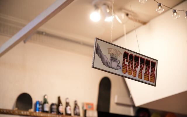 The Pickled Frog - Hostel