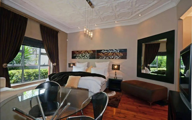 Saffron Guest House