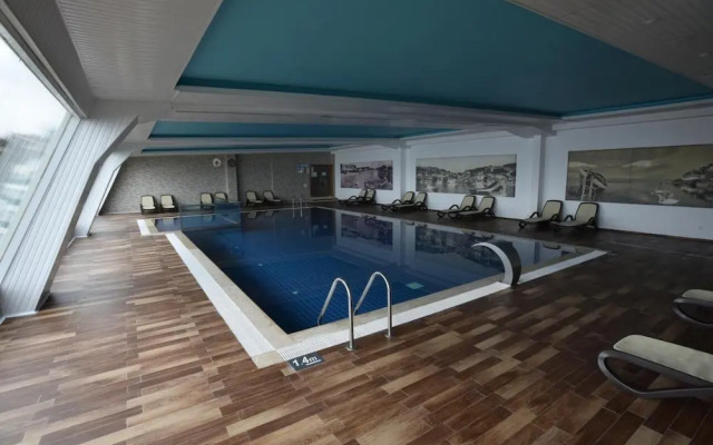 Hotel Izgrev Spa & Aqua Park