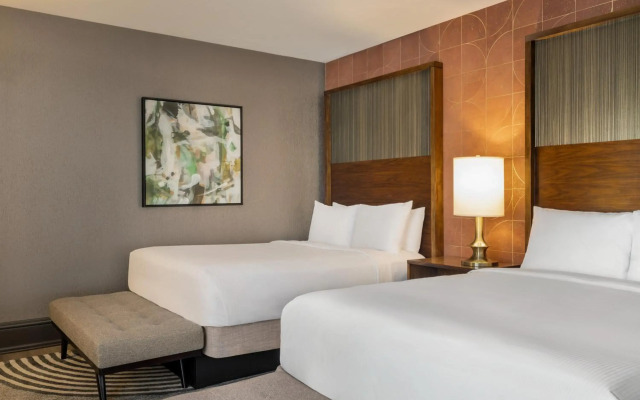 American Hotel Atlanta Downtown, Tapestry Collection Hilton