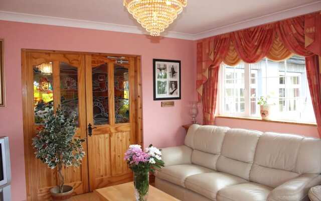 Michaeleen's Manor B&B