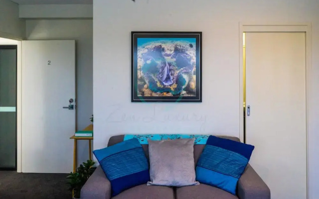 Zenhouse Retreat 5BR Homey Haven Pool Office
