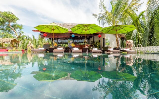 Crony Villa