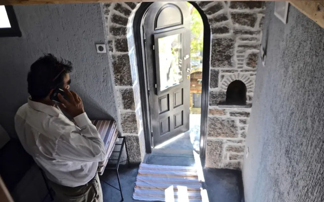 Spitakia Cottages