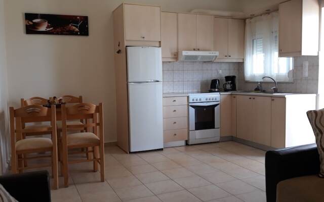 Iros Sea View Apartments