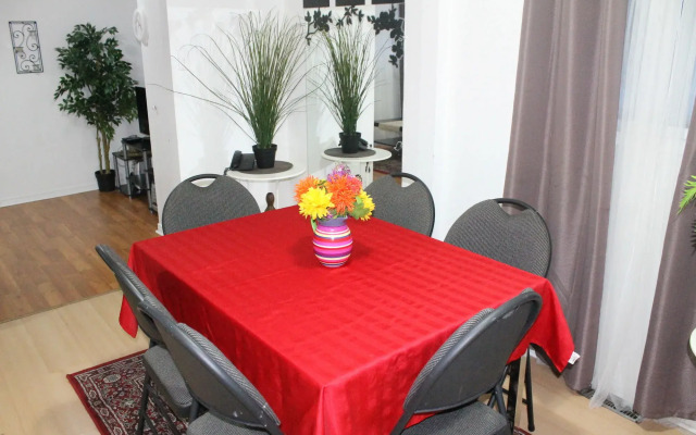 Adib Apartments - 931 Pinecrest Rd, Unit C