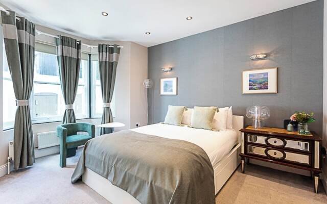 Stunning Flat in the Heart of Parsons Green