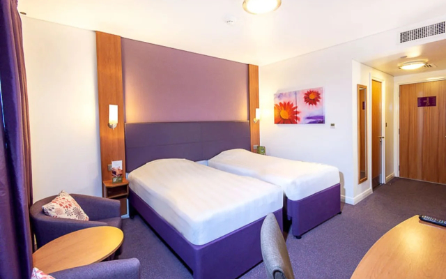 Premier Inn Abu Dhabi Airport (Business Park)