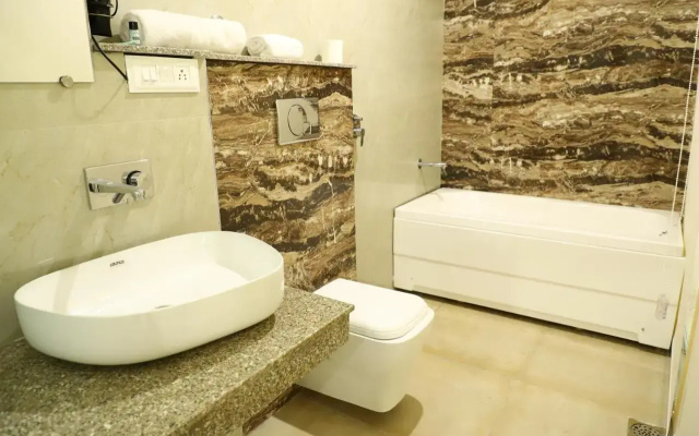 Ivory Hotel