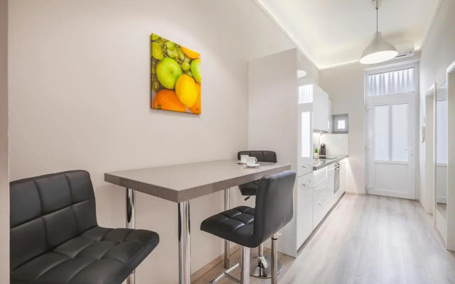 Kings Cross Apartment