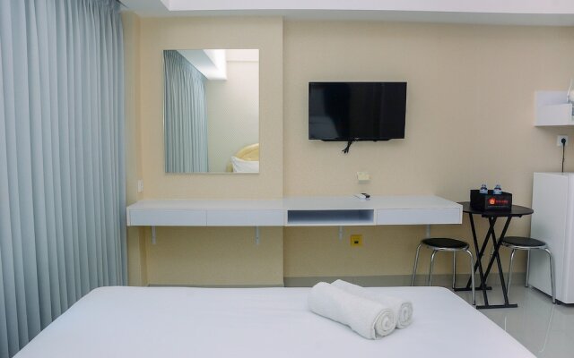 Comfy With Modern Style Springlake Summarecon Studio Apartment