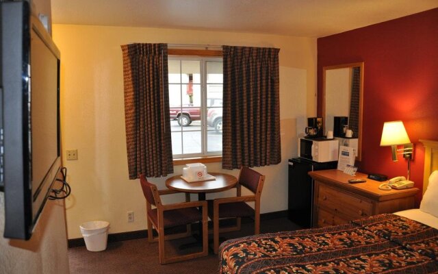 Holiday Inn Express & Suites Bloomington W Mall