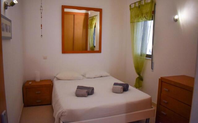 Apartamento Sol Nascente by Portucasa