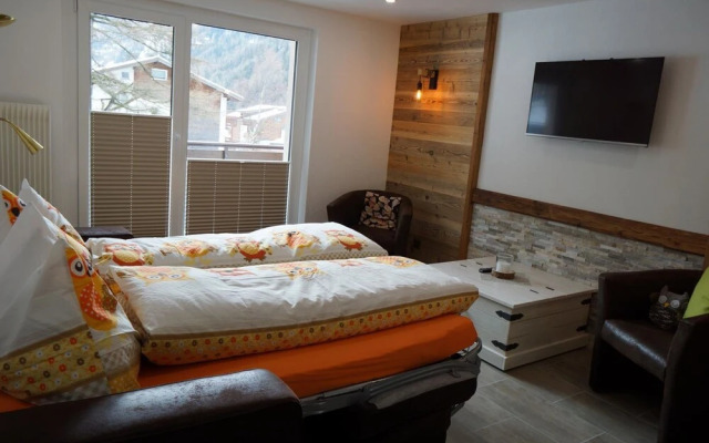Romantica Saas-grund