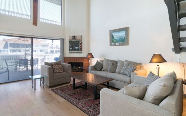 Harborside House in Oxnard by RedAwning