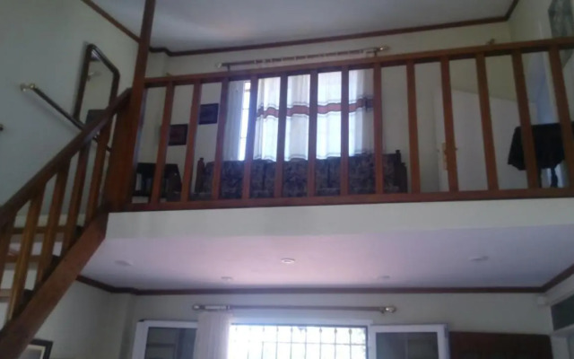 Anna's Apartment and Studio