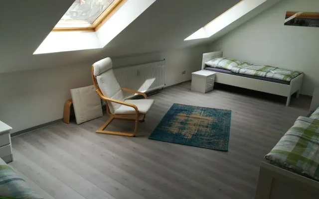 Apartment 28OM