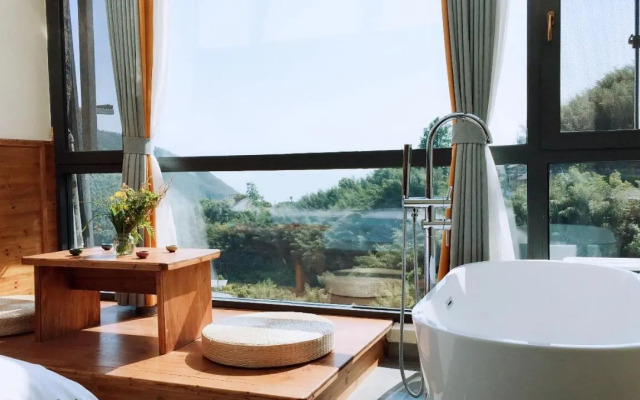 Yunhe Titian Fengyin Inn