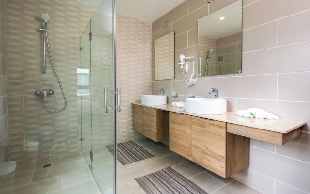 Amar'e Aparthotel & Spa