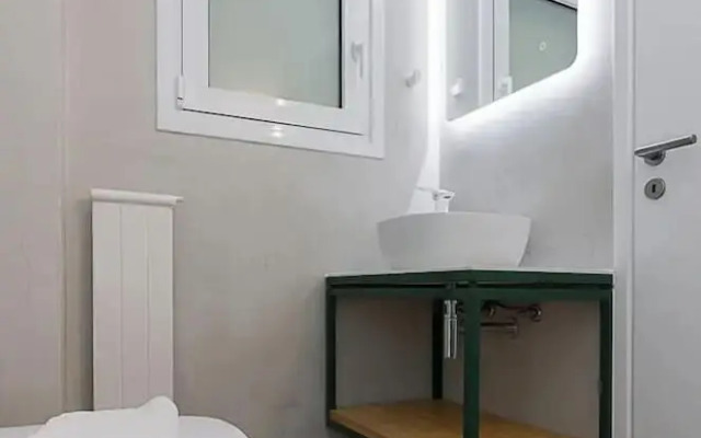 Joyful Studio for Two People in Kolonaki