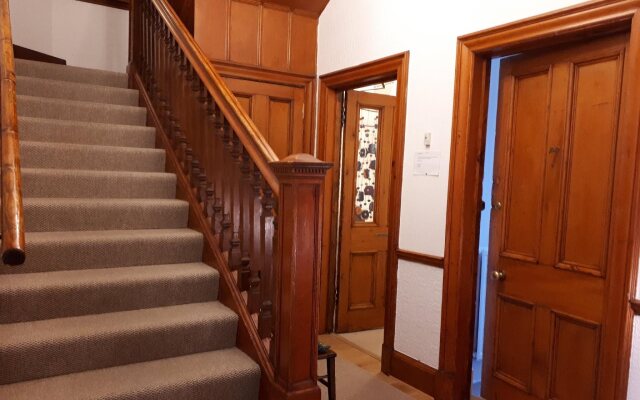 Canadale Guest House