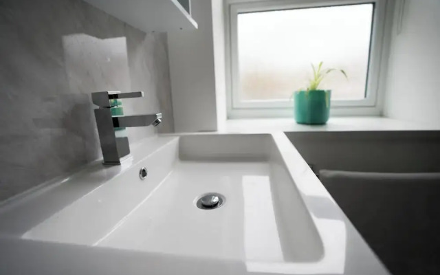 Colchester Studio Suites