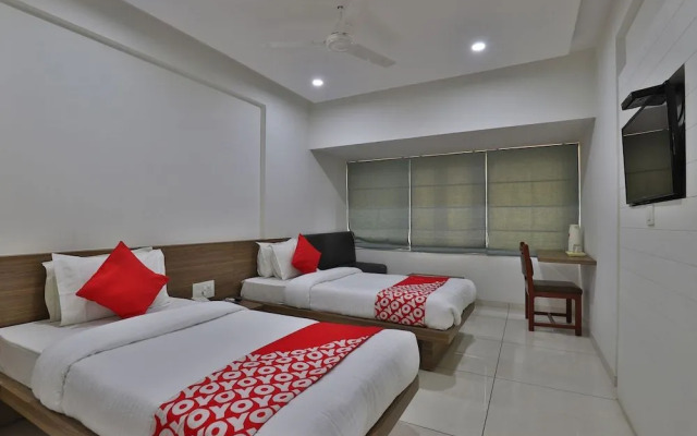 OYO 11543 Hotel Panchsheel