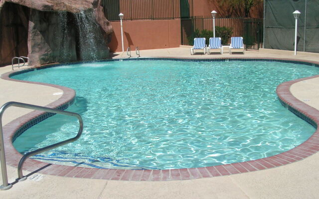 Highland Estates Resort Hotel