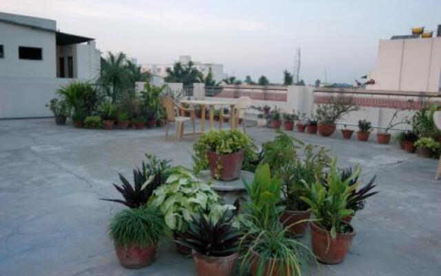Hotel Ajaya