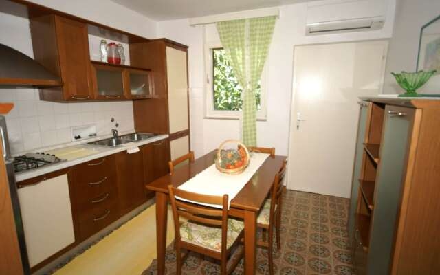 Holiday Home in Pula Near Beach