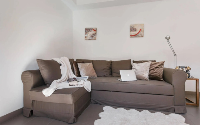 Apartamentos Cornellalux