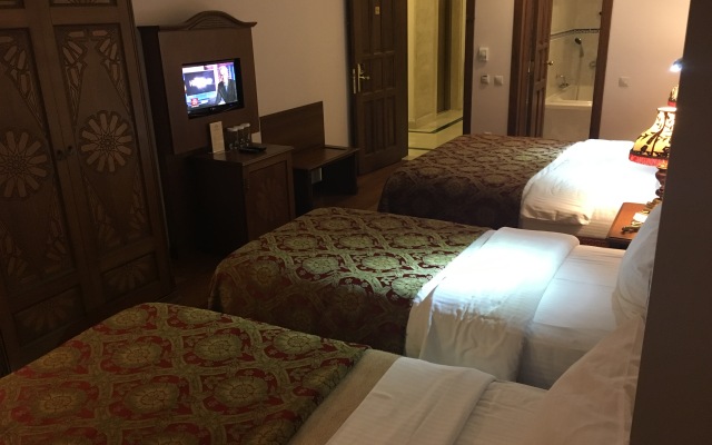 Sultanhan Hotel - Special Class