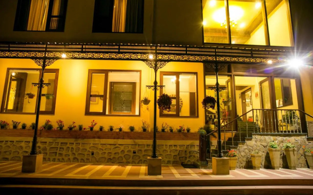 The Fern Hillside Resort Bhimtal