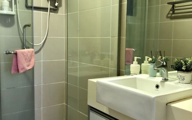 Charming Suite at Sunway and PJ