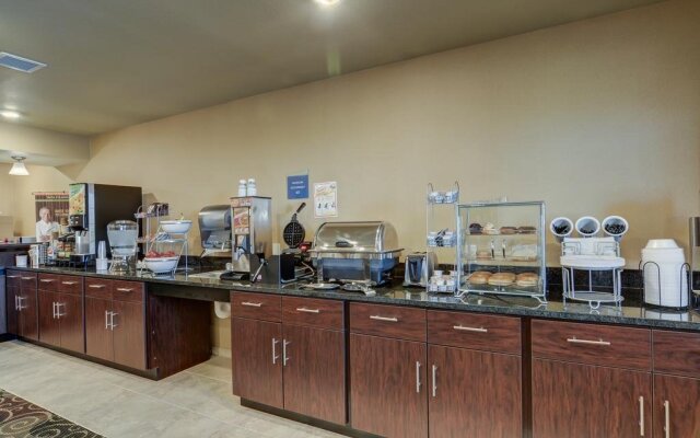 Cobblestone Inn & Suites - Ord