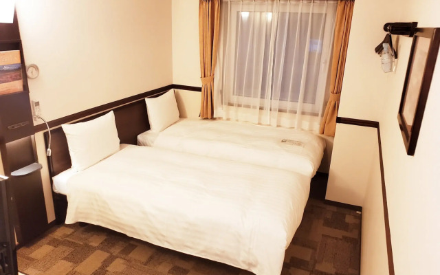 Toyoko Inn Tokyo Nihombashi Zeimusho Mae