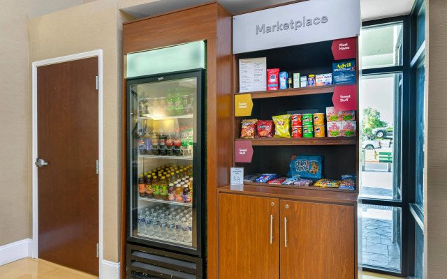 Comfort Suites Savannah Gateway I-95