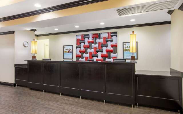 La Quinta Inn & Suites by Wyndham Conway