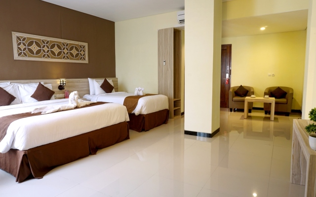Red Chilies Hotel