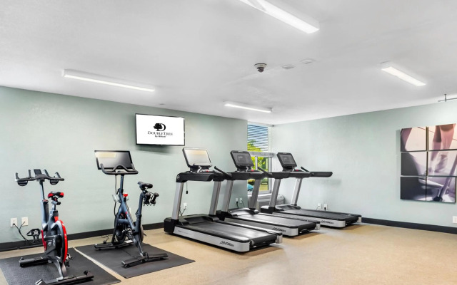 DoubleTree by Hilton Roseville Minneapolis