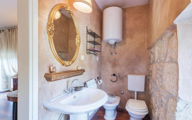Beautiful Home in Pomer With Wifi and 3 Bedrooms