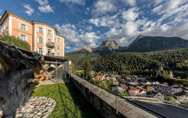 Hotel Belvedere Scuol