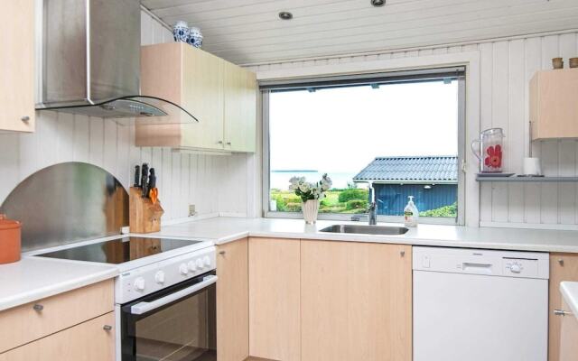 6 Person Holiday Home in Ebeltoft